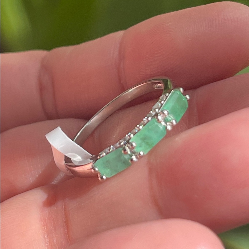 NWT Zambian Natural Emerald Ring with CZ Accents in 925 Silver Ring